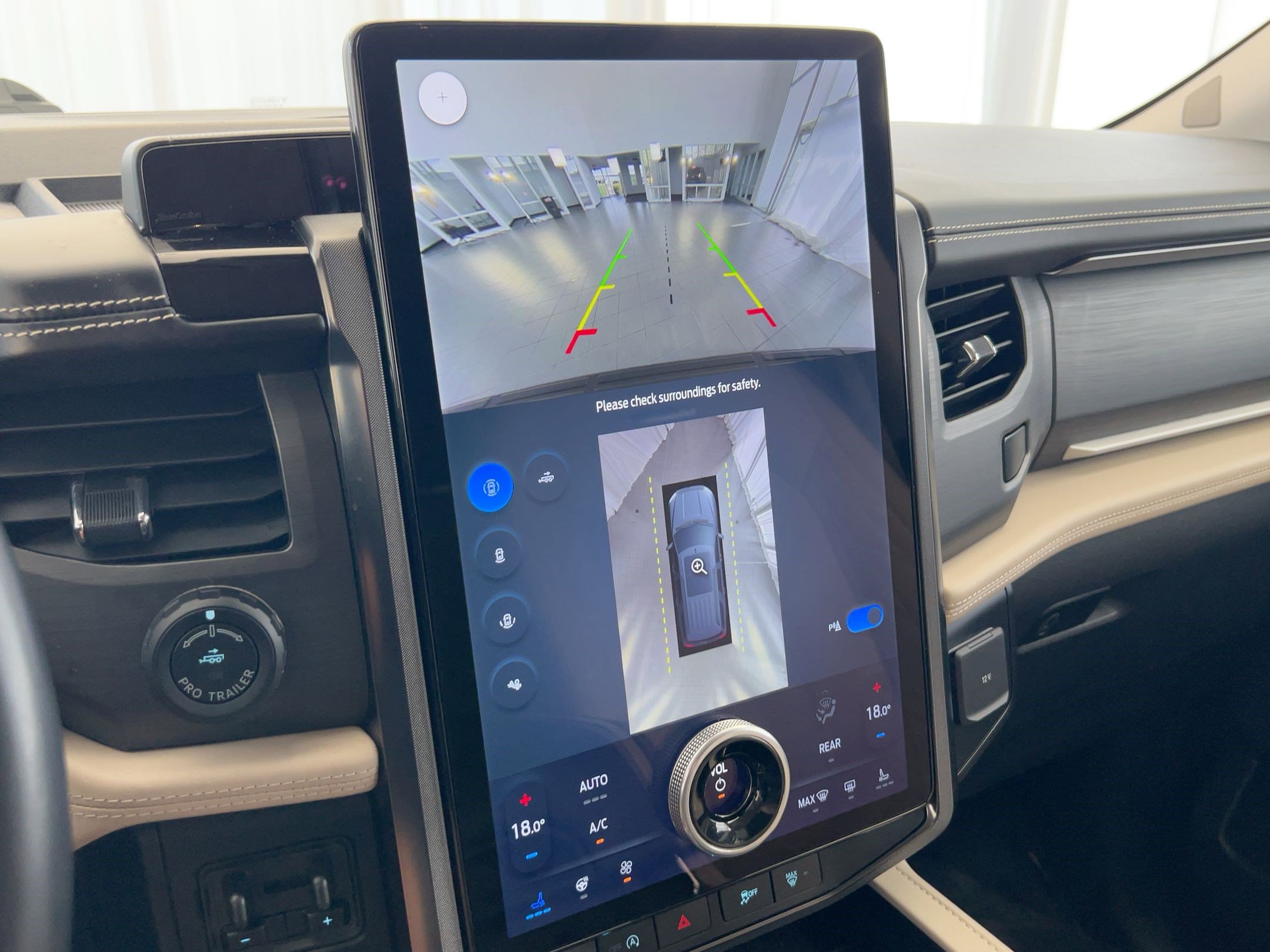 Used 2024 Ford Expedition Max Platinum image 27