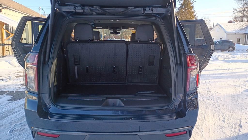 Used 2022 Chevrolet Tahoe Z71 image 16