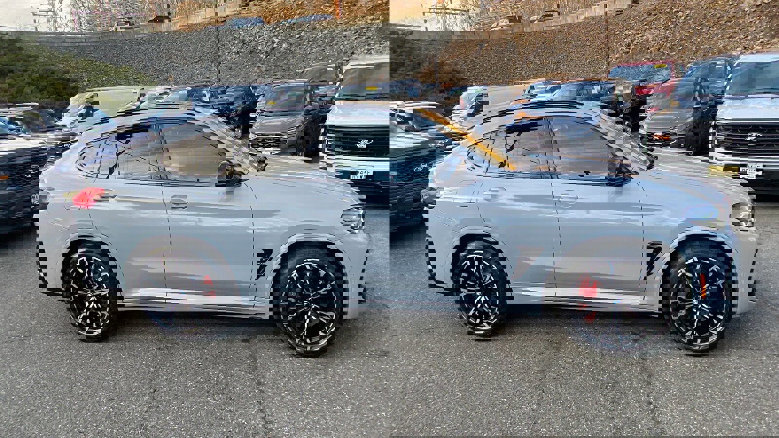 Used 2022 BMW X4 M w/ Competition Package image 29