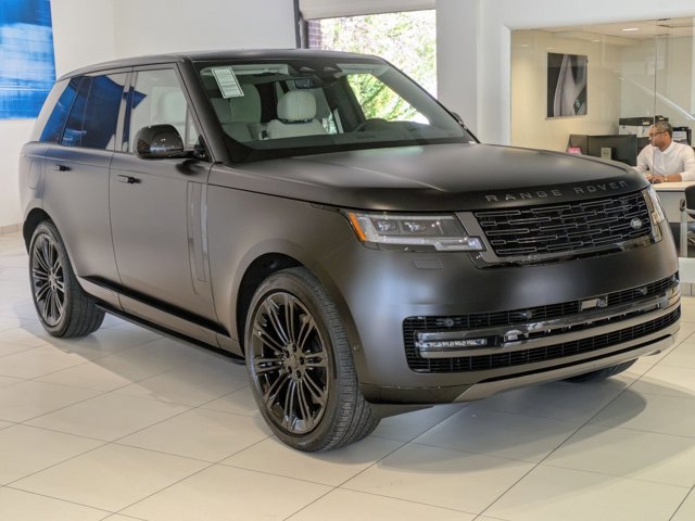 New 2026 Land Rover Range Rover SE image 7