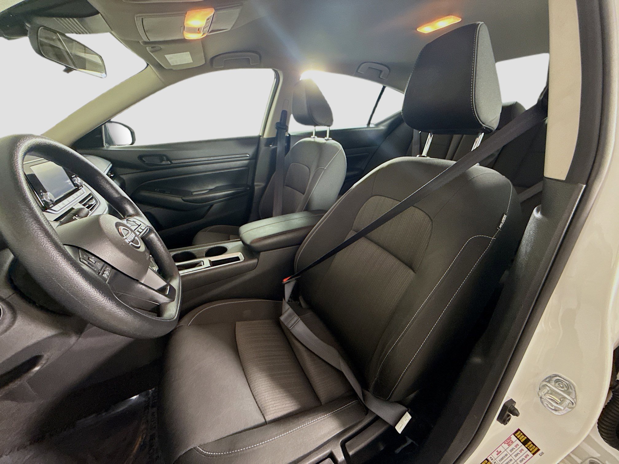 Used 2024 Nissan Altima 2.5 S image 22