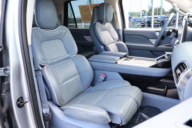 Used 2021 Lincoln Navigator Black Label AWD/4WD image 24