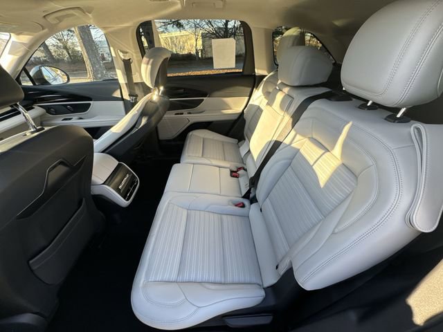 New 2026 Lincoln Nautilus Reserve AWD/4WD image 23