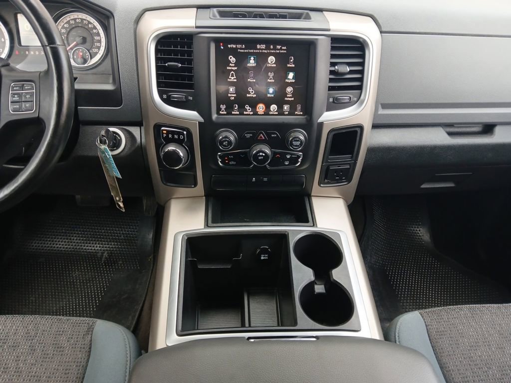 Used 2014 RAM 1500 Lone Star RWD image 3