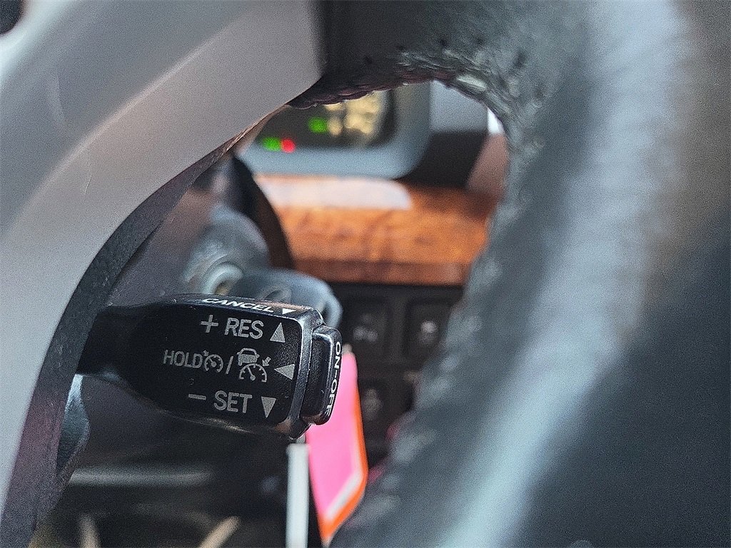 Used 2018 Toyota Tundra SR5 image 16