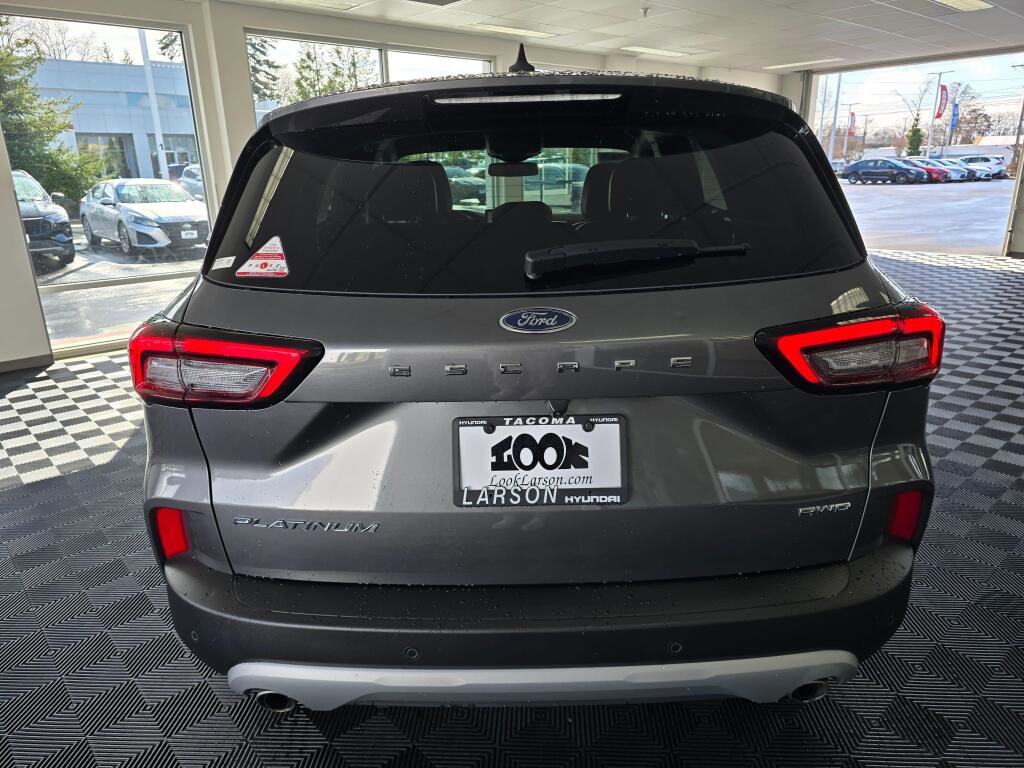 Used 2024 Ford Escape Platinum AWD/4WD image 4