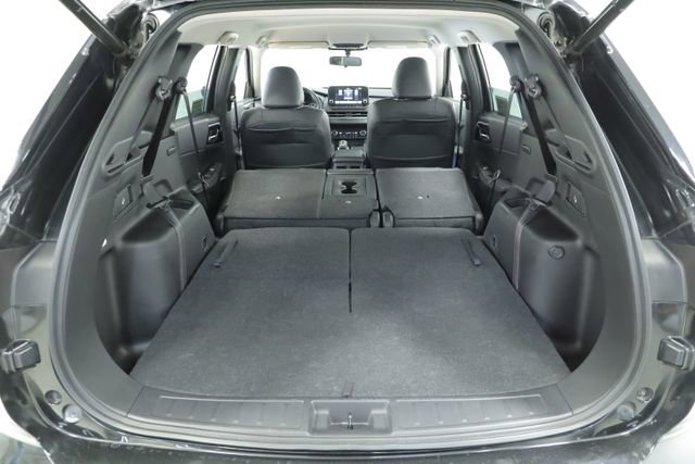 Used 2023 Mitsubishi Outlander SE FWD image 30