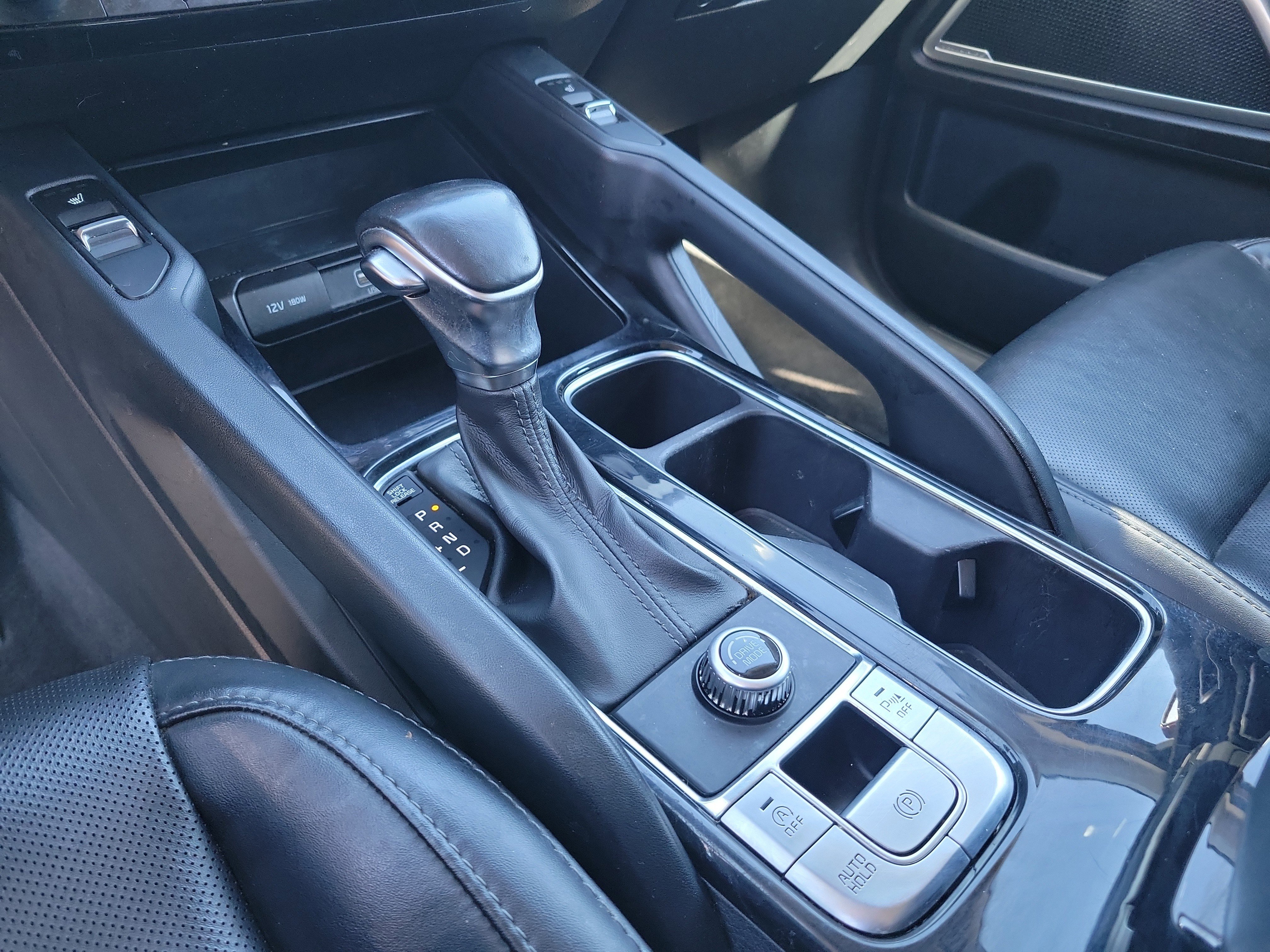 Used 2020 Kia Telluride S w/ S 8 Passenger Seating Package image 14