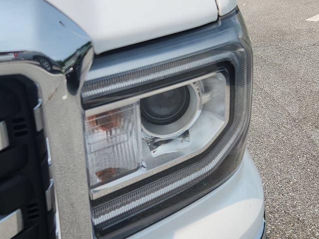 Used 2017 GMC Sierra 1500 2WD Regular Cab image 9