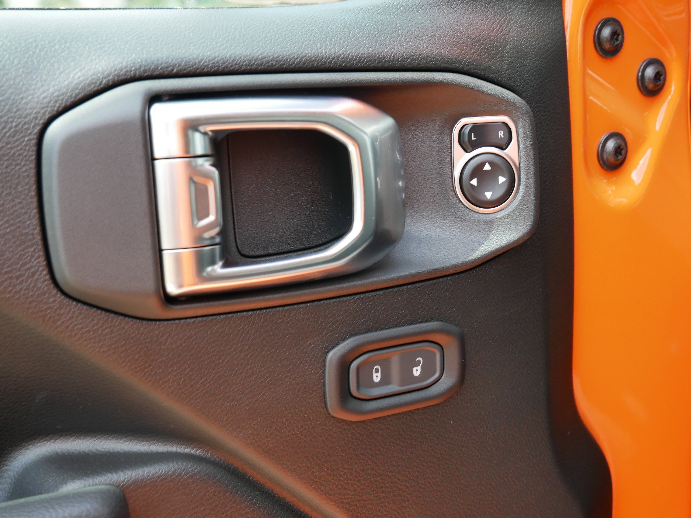 New 2025 Jeep Wrangler Sport S image 11