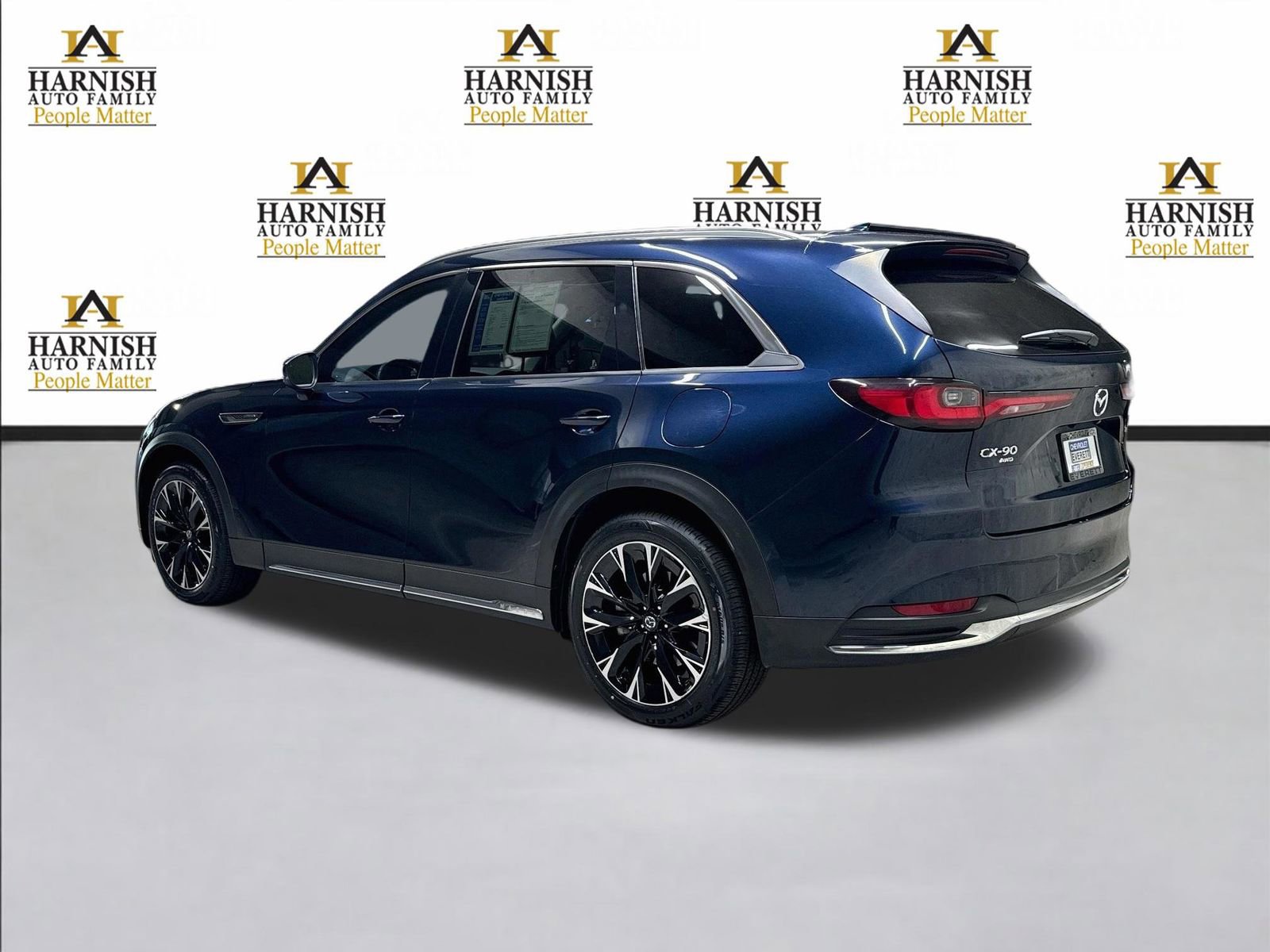 Used 2024 MAZDA CX-90 Plug-In Hybrid w/ Premium Pkg AWD/4WD image 8