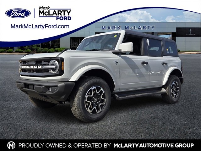 New 2026 Ford Bronco Outer Banks image 1