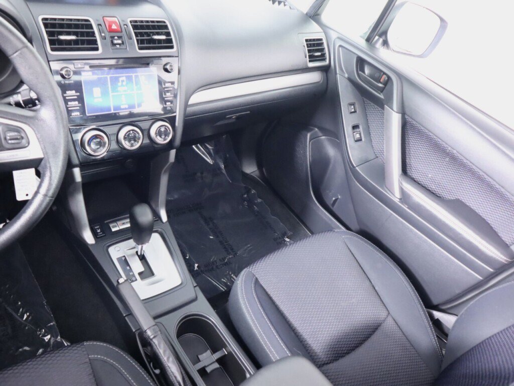 Used 2018 Subaru Forester 2.5i Premium w/ Popular Package #2A AWD/4WD image 33