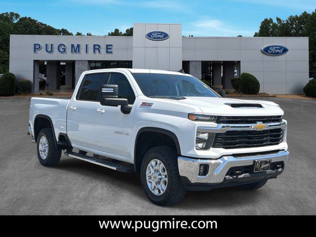 Used 2024 Chevrolet Silverado 2500 LT AWD/4WD image 1