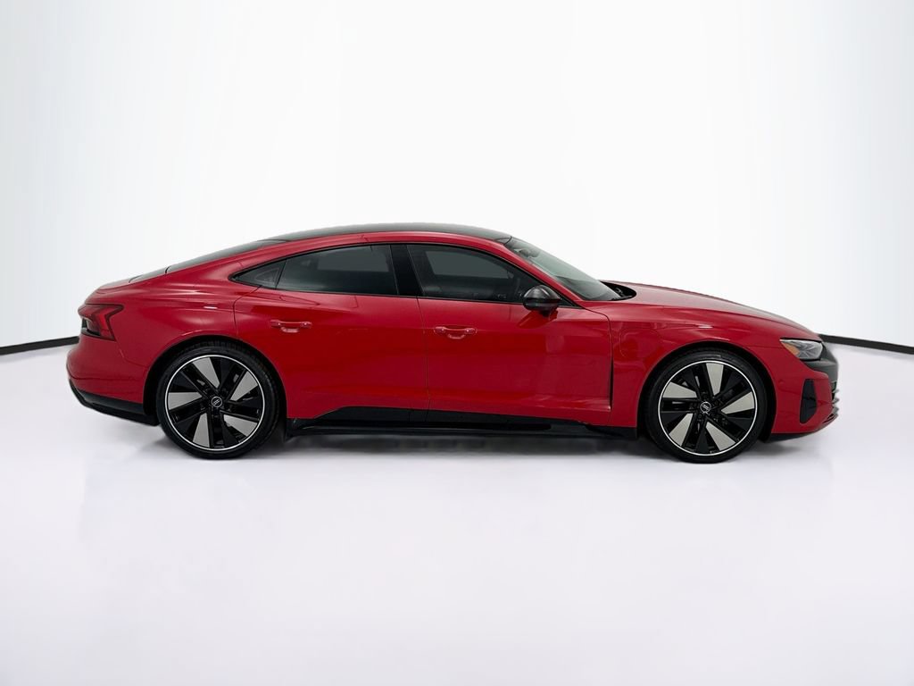Used 2024 Audi e-tron GT Prestige AWD/4WD image 4