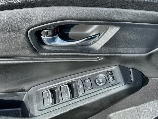 Certified 2023 Honda Accord EX image 21