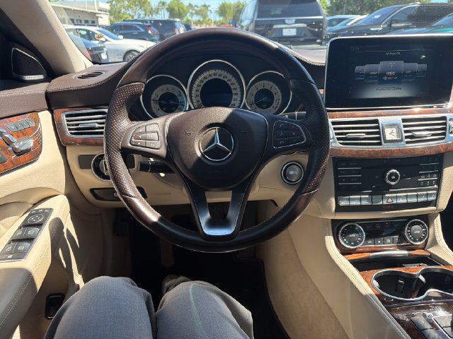 Used 2015 Mercedes-Benz CLS 400 image 11