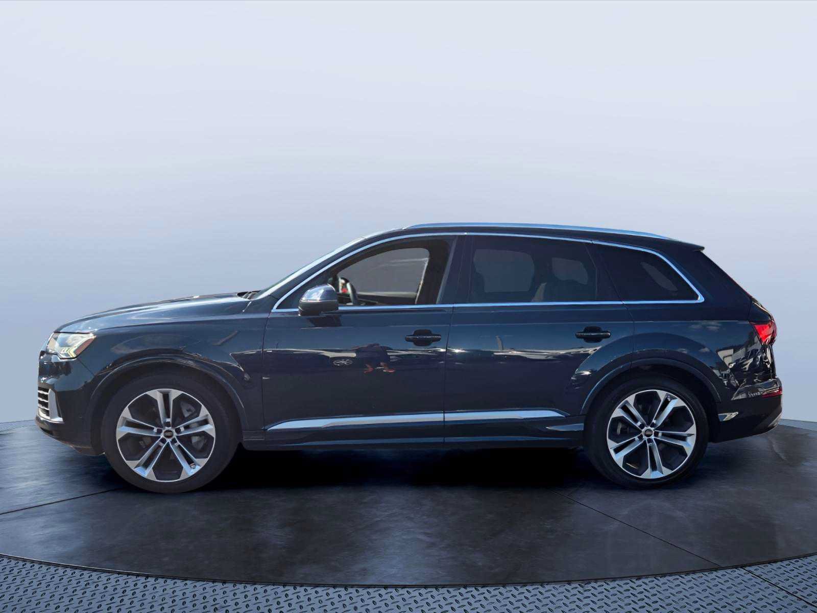 Used 2023 Audi Q7 3.0T Prestige AWD/4WD image 6