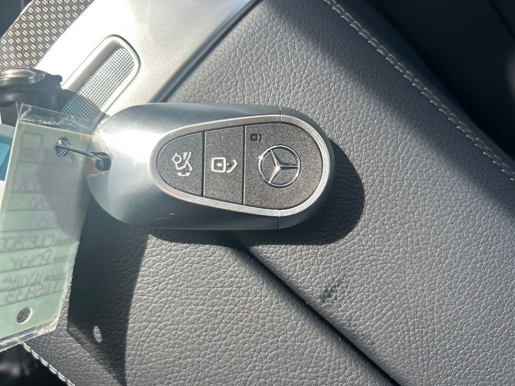 New 2026 Mercedes-Benz CLE 300 4MATIC Coupe image 27