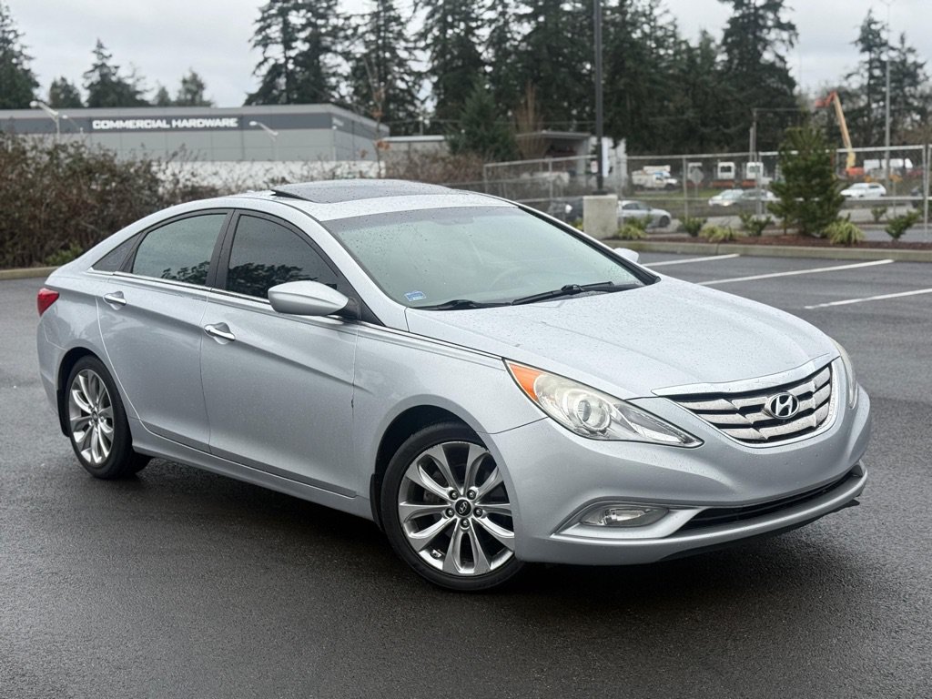Used 2013 Hyundai Sonata SE w/ Navigation & Sunroof Pkg FWD image 7