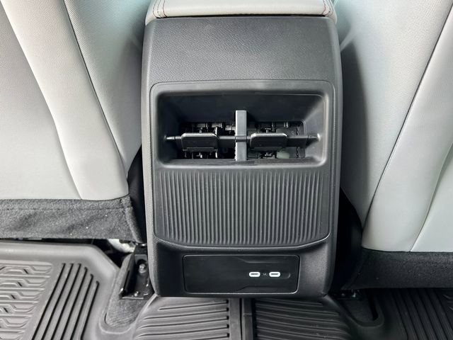 New 2026 Jeep Cherokee Limited image 30