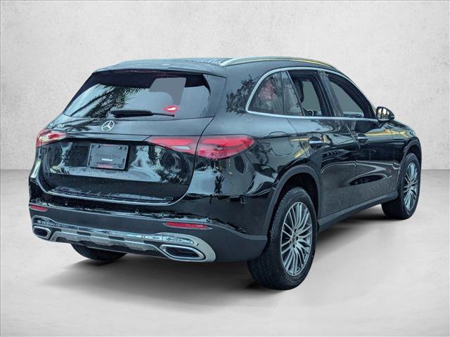 New 2026 Mercedes-Benz GLC 300 image 2