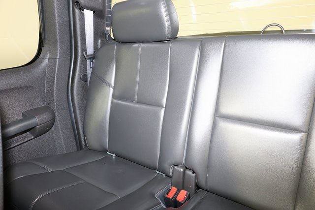 Used 2013 Chevrolet Silverado 2500 LTZ w/ LTZ Plus Package image 12