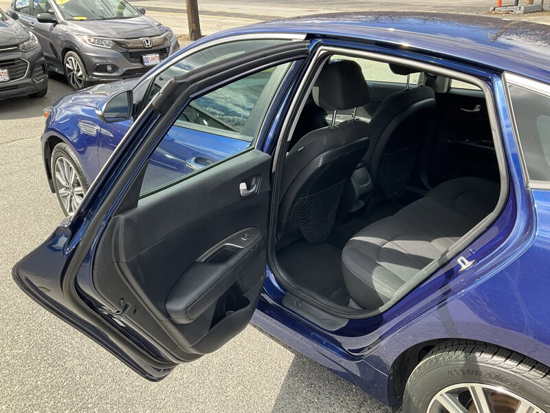 Used 2019 Kia Optima LX w/ LX 17" Wheel Package image 11
