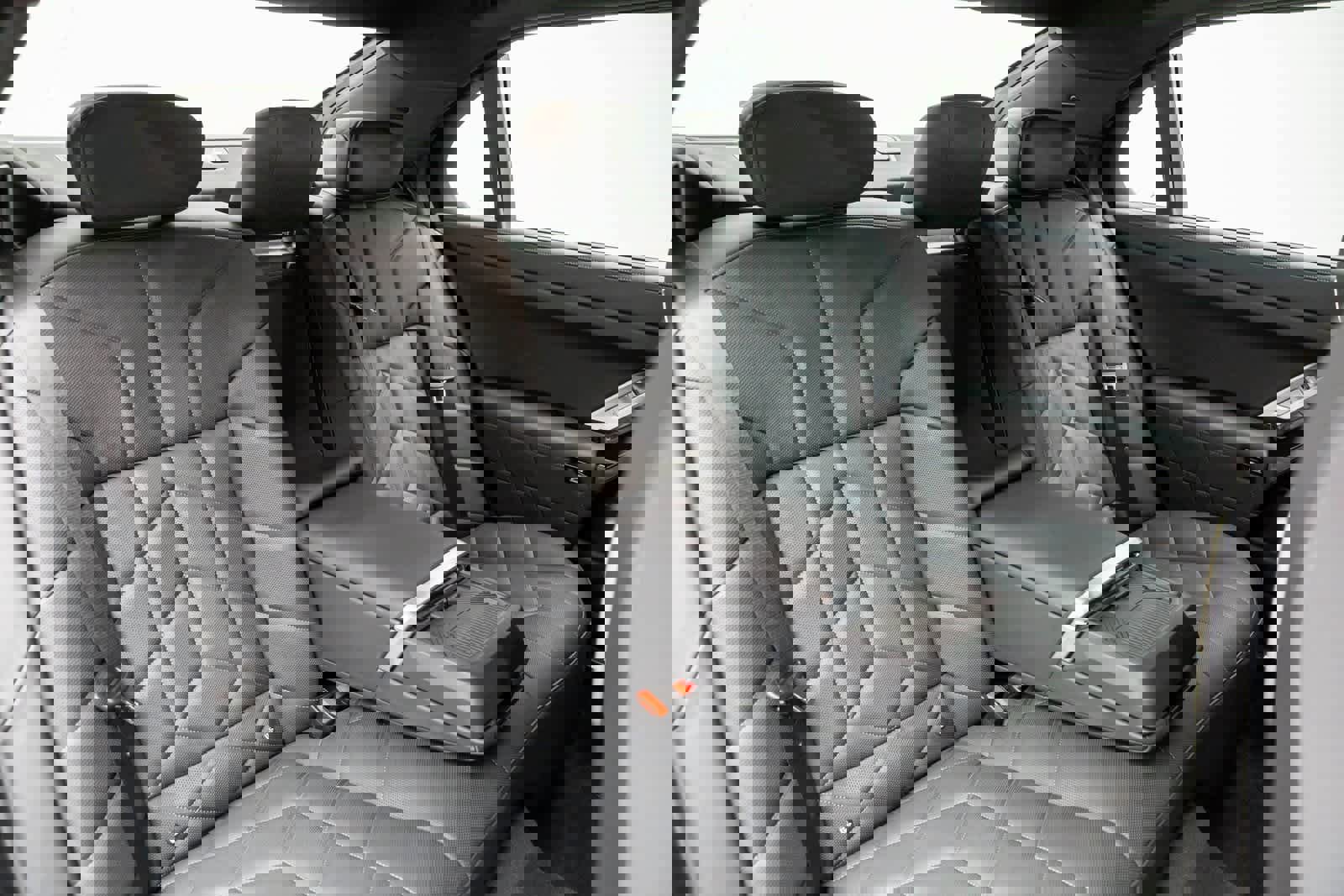 Used 2024 BMW 760i xDrive w/ Executive Package image 15