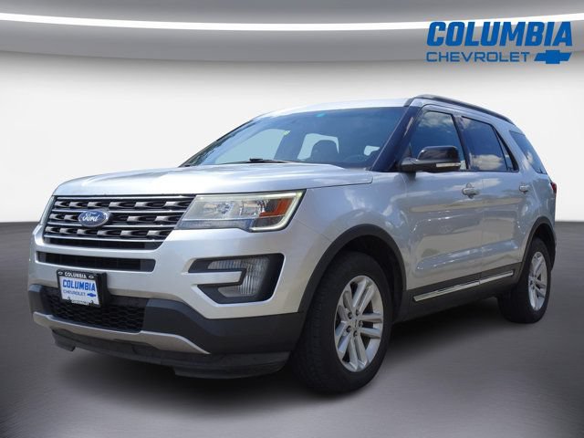 Used 2016 Ford Explorer XLT FWD image 6
