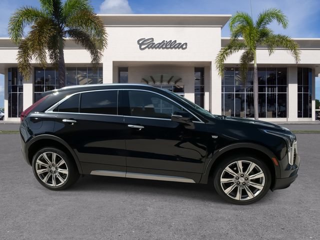 Certified 2023 Cadillac XT4 Premium Luxury FWD image 16