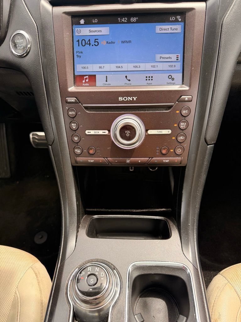 Used 2018 Ford Fusion Titanium AWD/4WD image 10