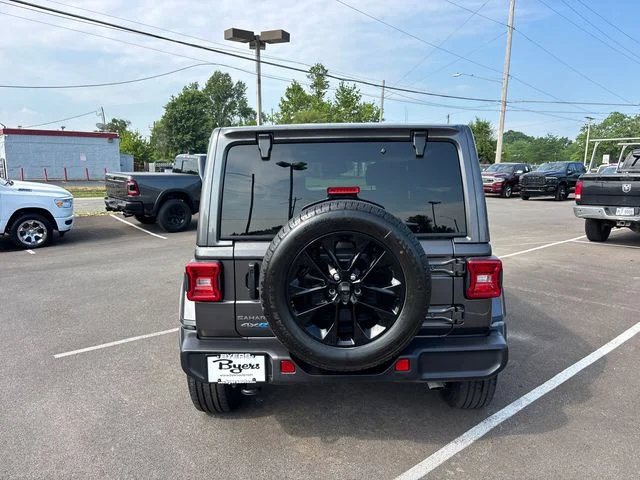 Used 2025 Jeep Wrangler Unlimited Sahara AWD/4WD image 29
