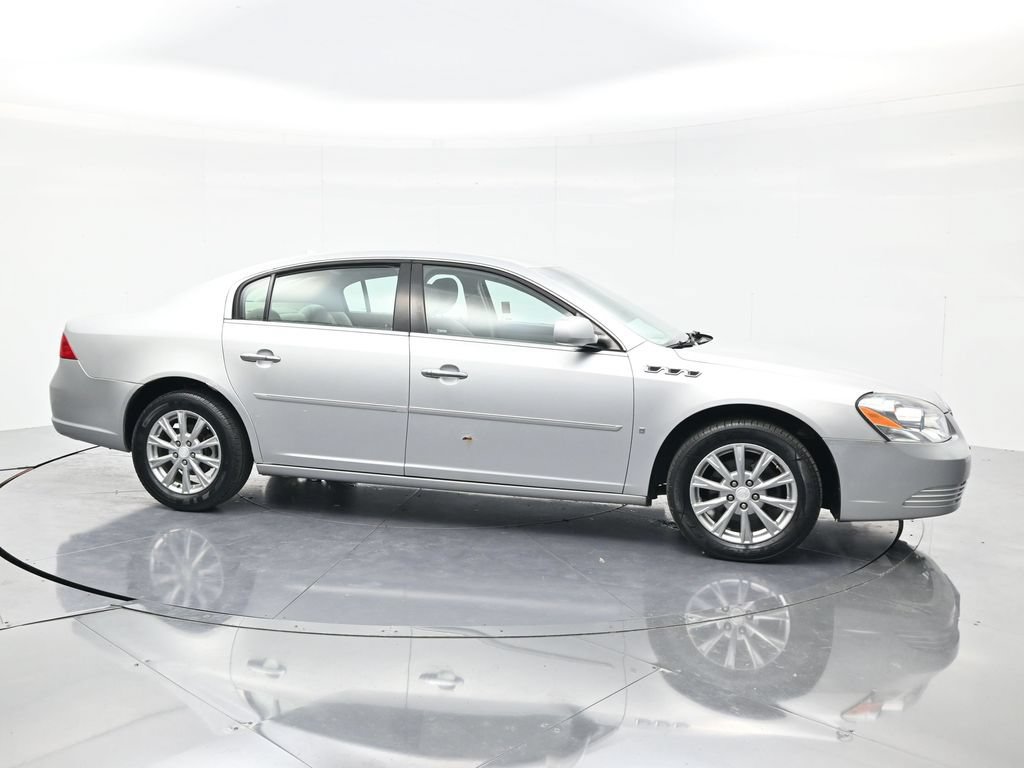 Used 2009 Buick Lucerne CX FWD image 4
