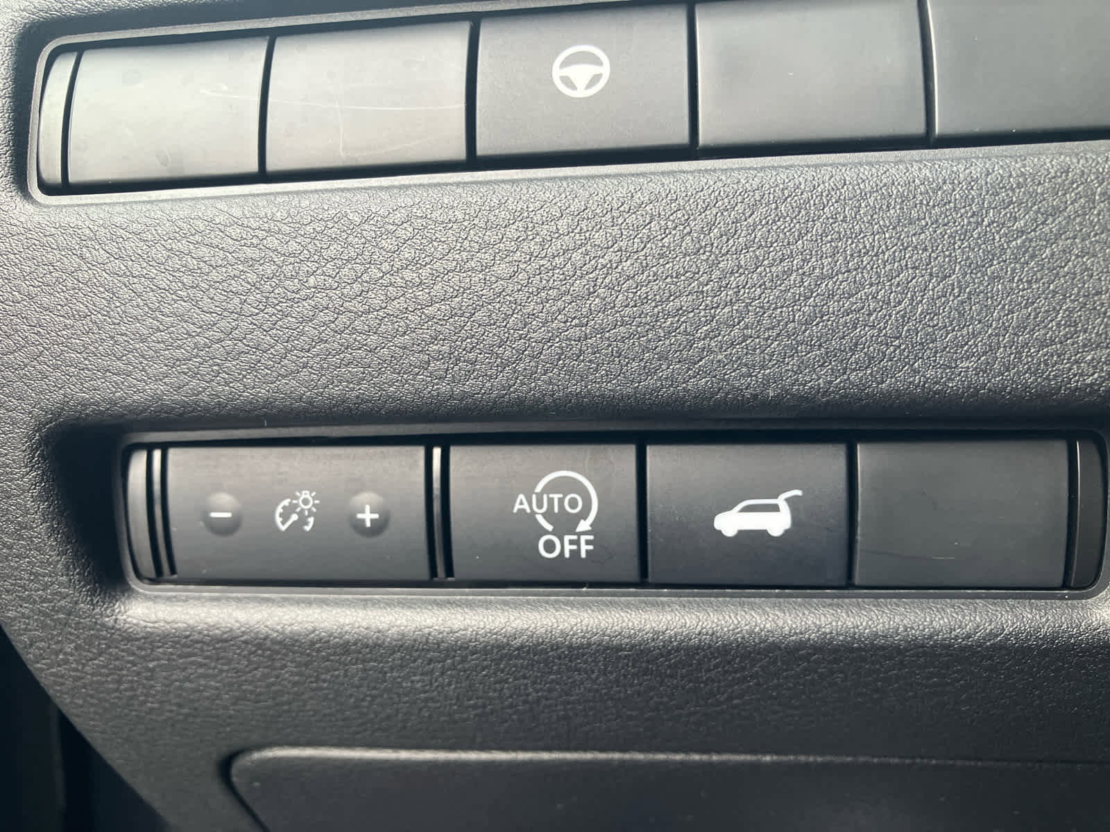 Used 2024 Nissan Rogue SL image 14