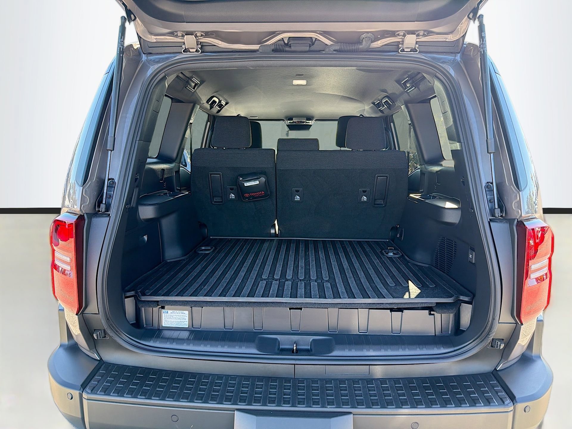 Used 2024 Toyota Land Cruiser 1958 image 13