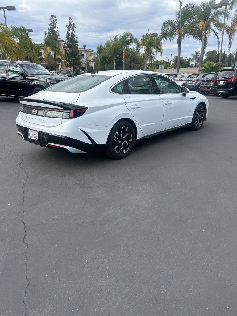 Used 2025 Hyundai Sonata SEL FWD image 6