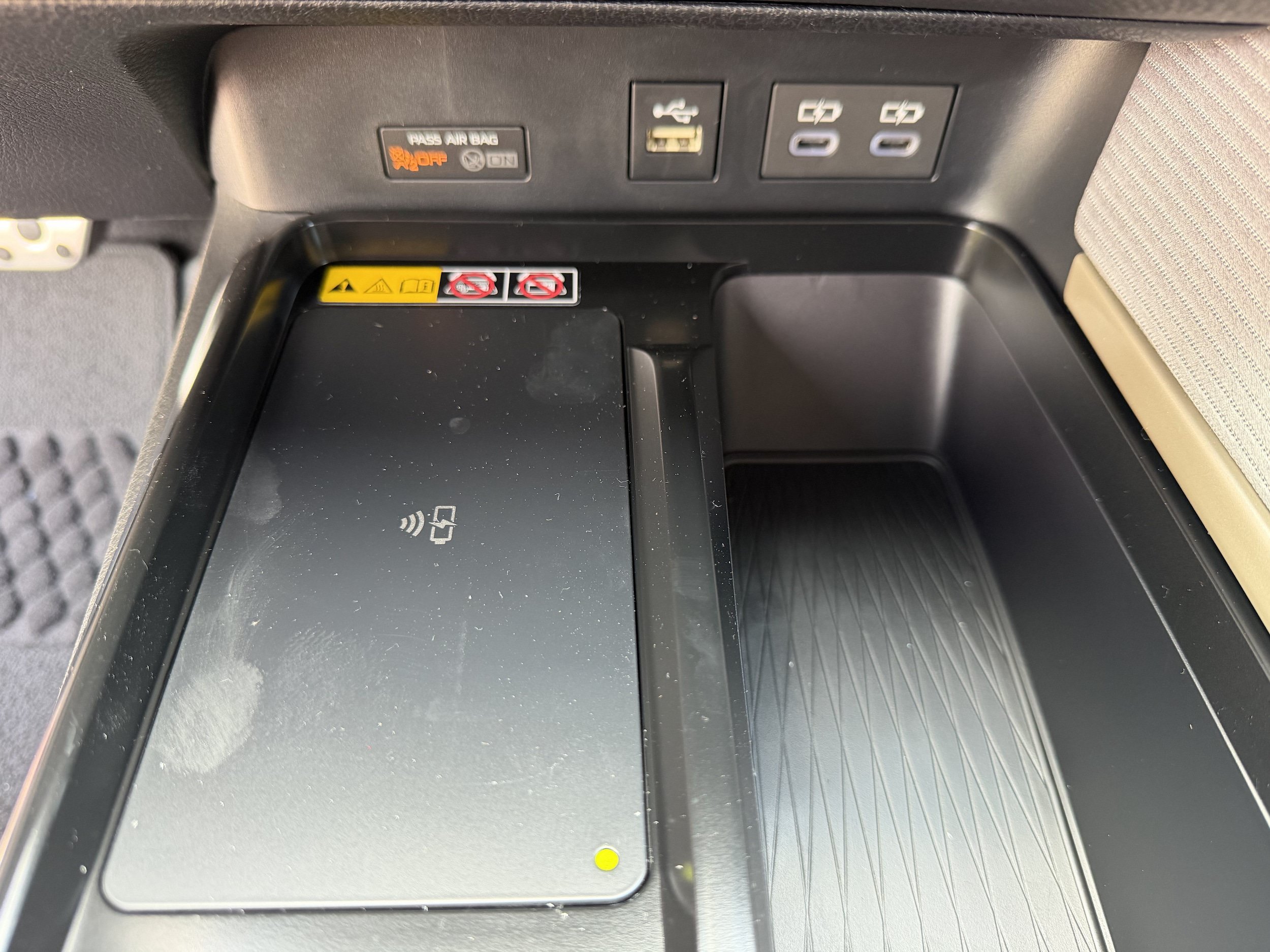 New 2026 Toyota Camry SE FWD image 9