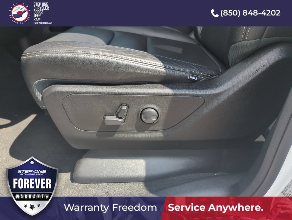 Used 2023 RAM 1500 Big Horn AWD/4WD image 12