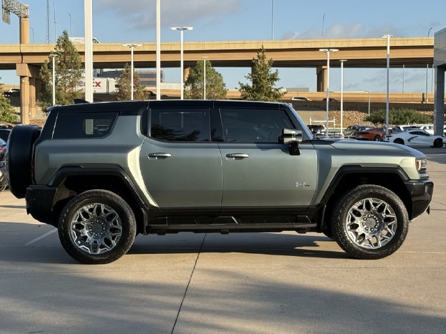 Used 2024 GMC Hummer EV 3X AWD/4WD image 3