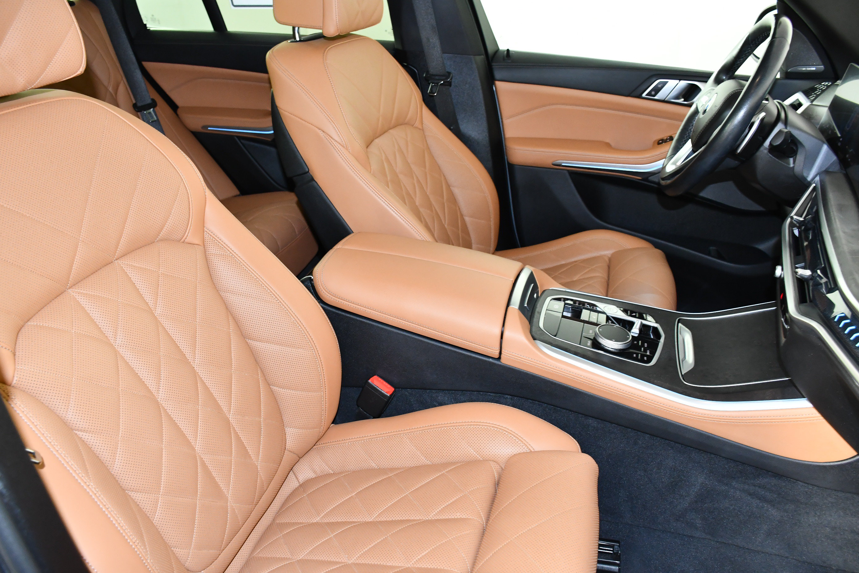 Used 2024 BMW X5 xDrive40i w/ Premium Package AWD/4WD image 42