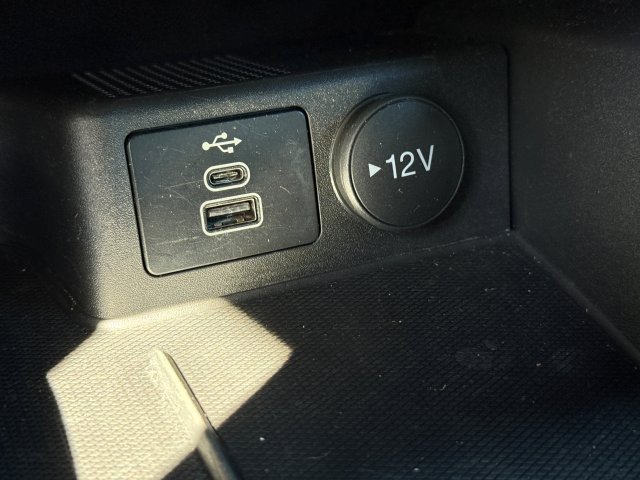 Used 2024 Ford Escape ST-Line image 29