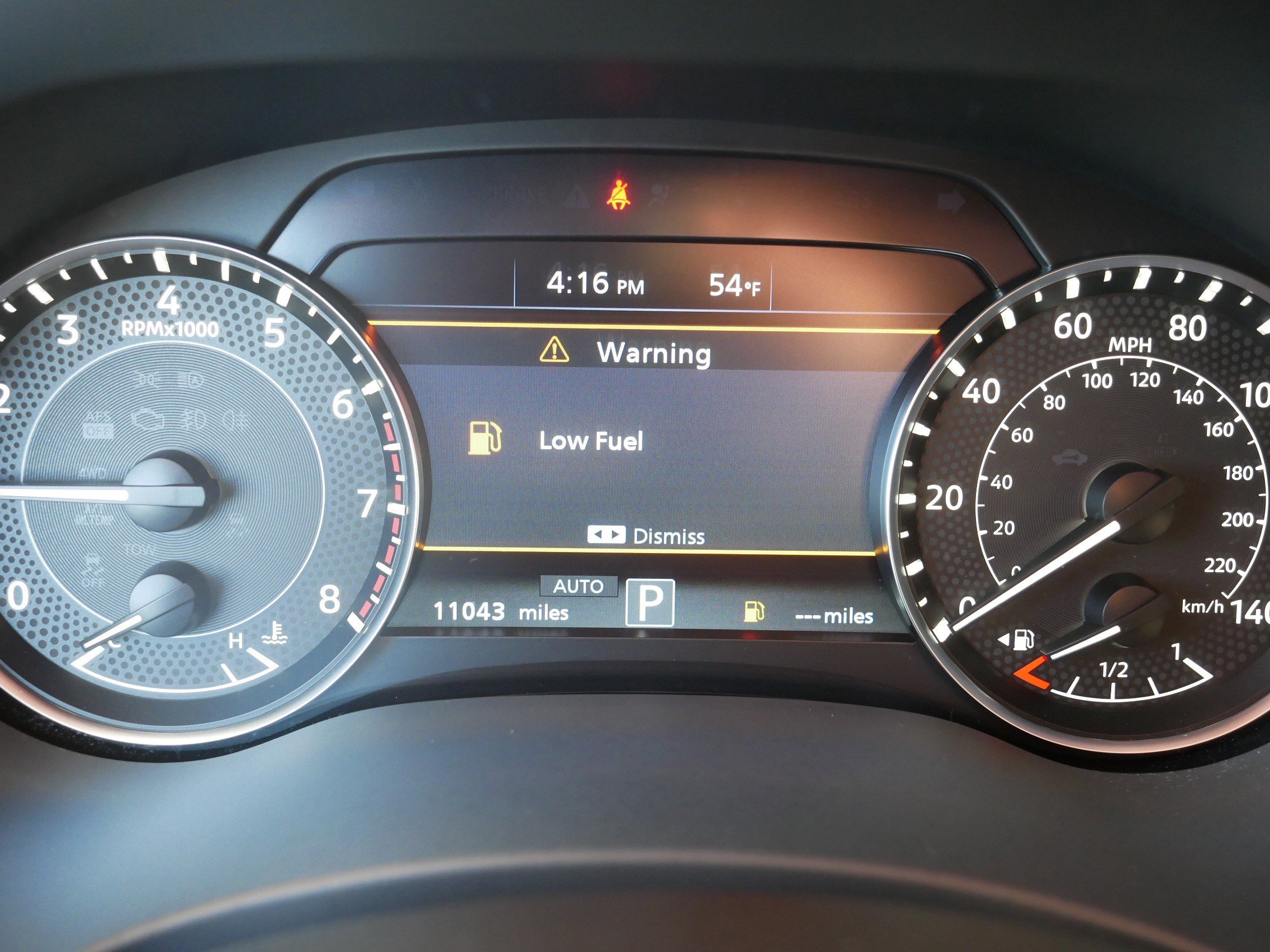 Certified 2024 Nissan Armada SL w/ Captain's Chairs Package image 21