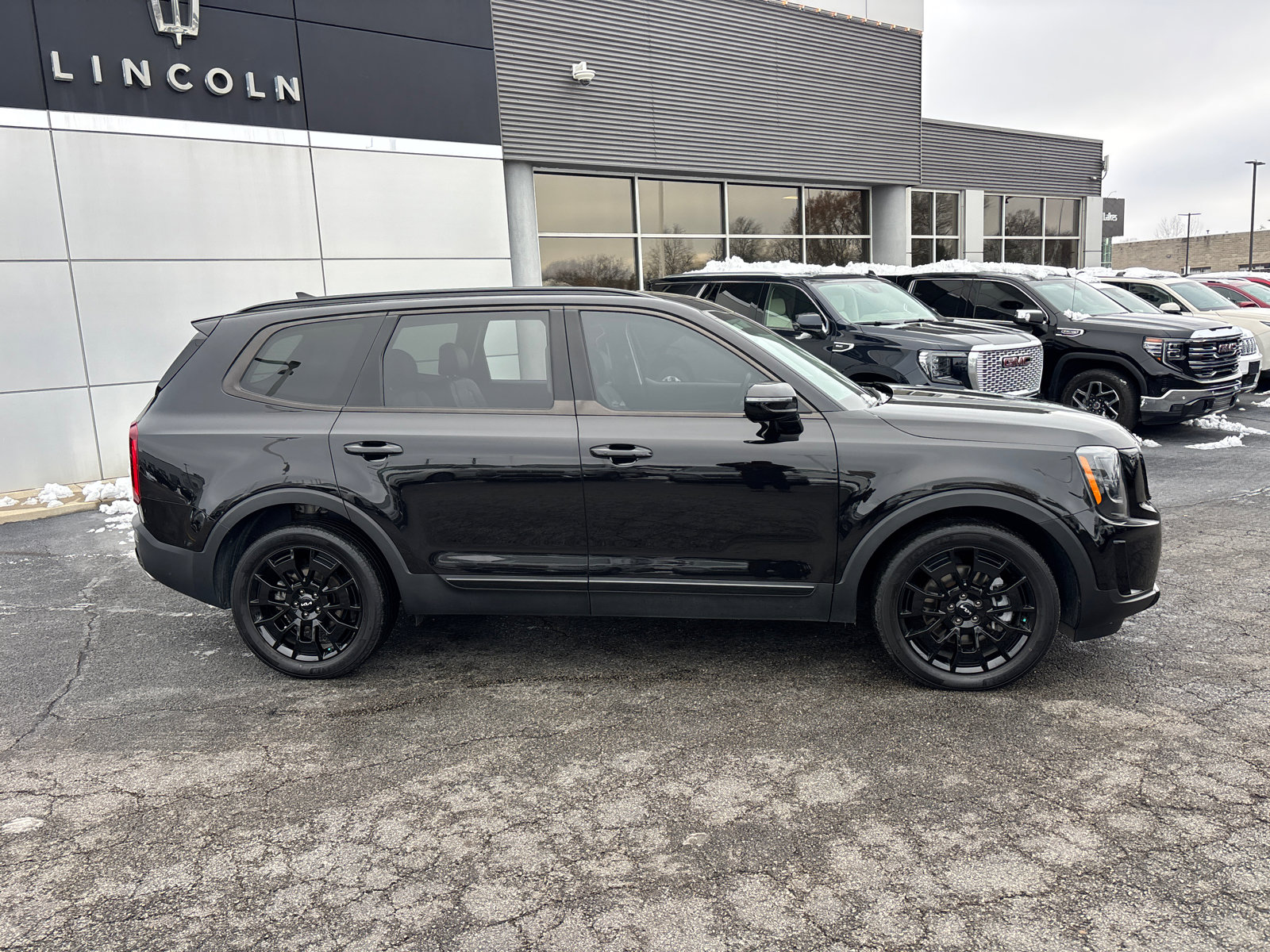Used 2022 Kia Telluride SX w/ SX Prestige Package image 8