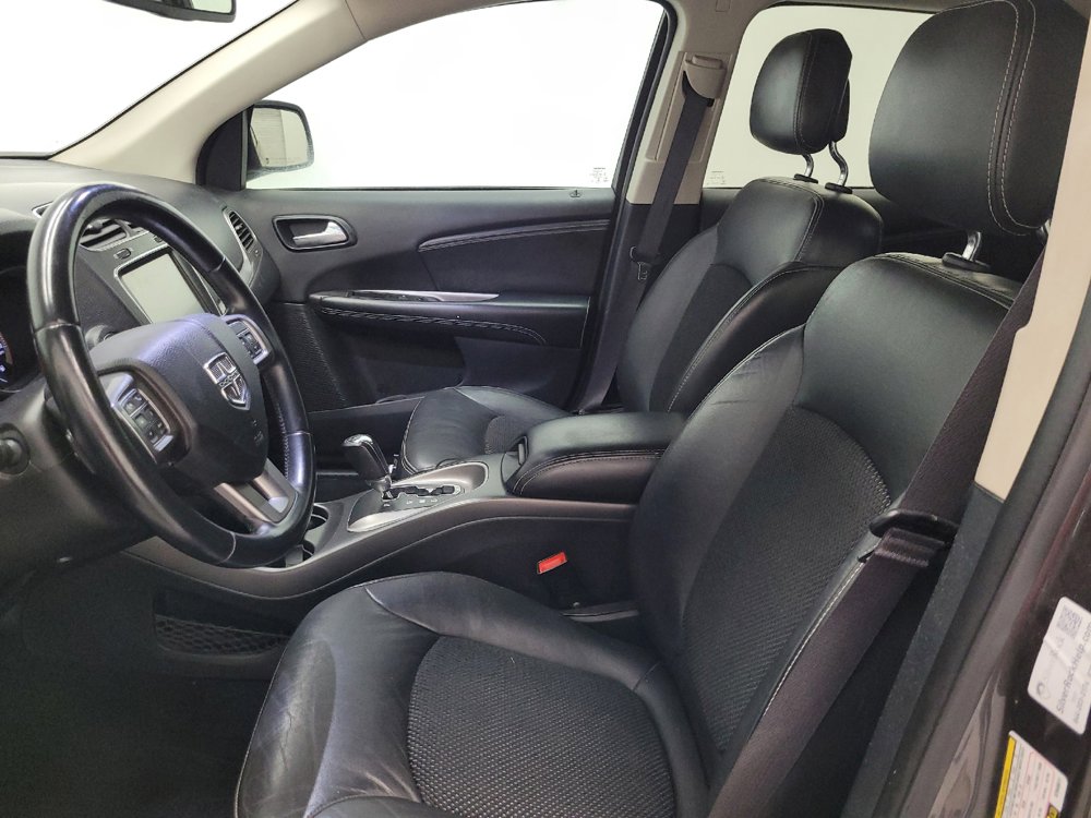Used 2019 Dodge Journey Crossroad FWD image 17