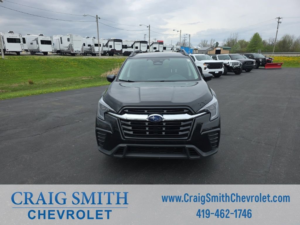 Used 2024 Subaru Ascent Premium w/ Convenience Package image 9