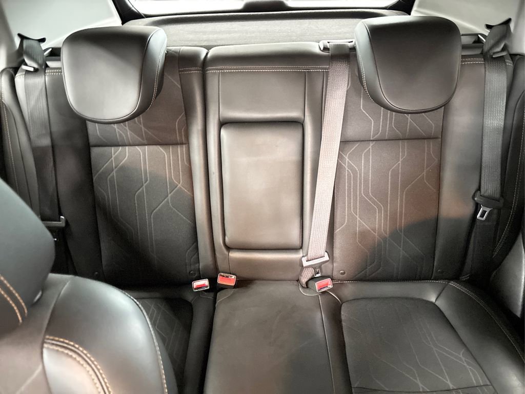 Used 2020 Chevrolet Trax LT w/ LT Convenience Package image 19