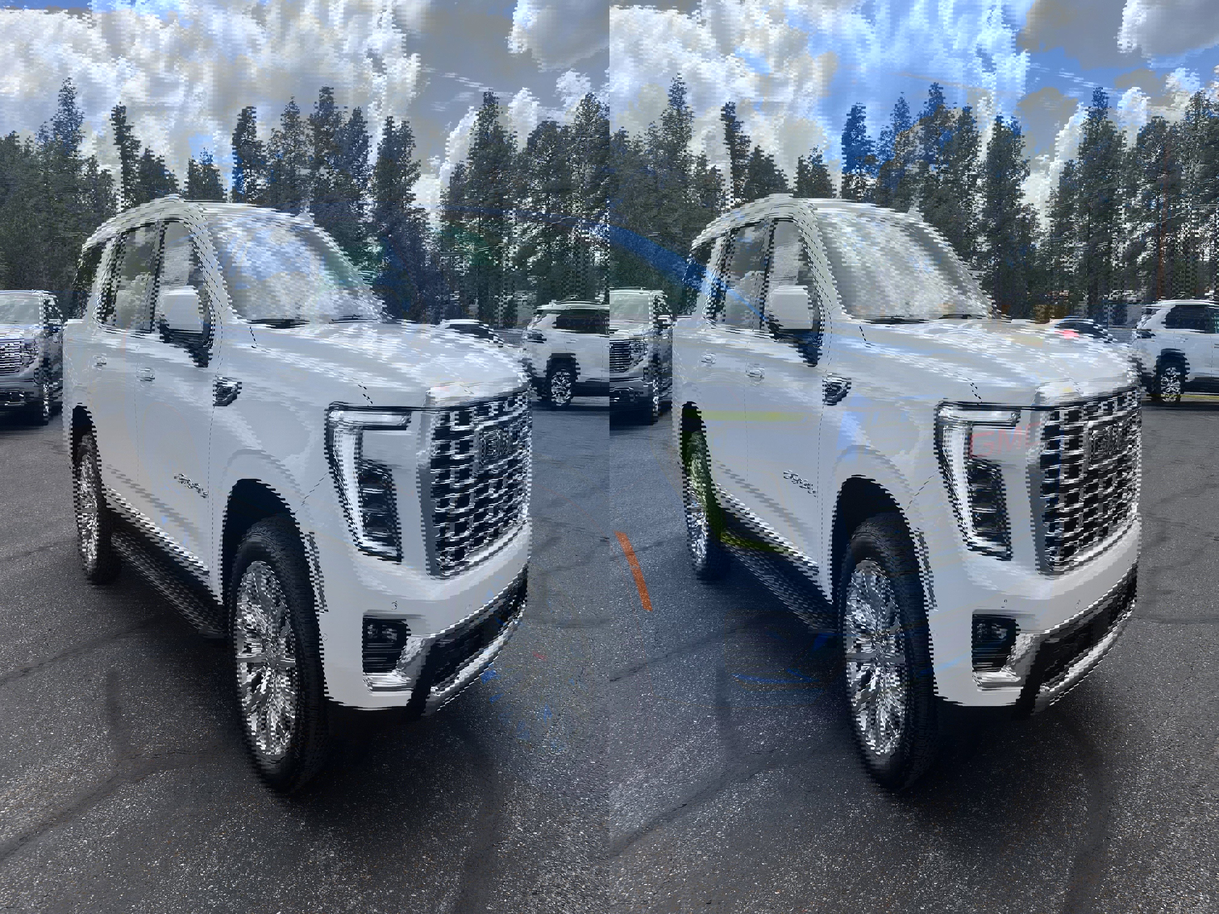 New 2026 GMC Yukon Denali w/ Advanced Technology Package image 2