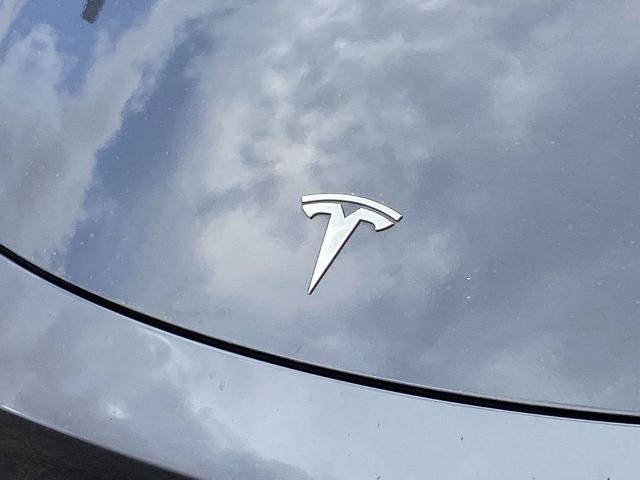 Used 2022 Tesla Model Y Performance AWD/4WD image 24