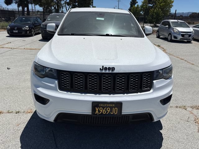 Used 2018 Jeep Grand Cherokee Altitude AWD/4WD video 2